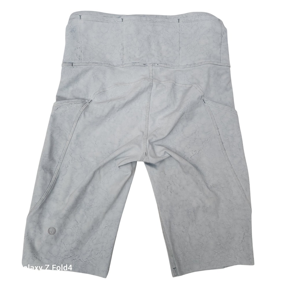 Lululemon‎ Fast and Free Short 10 City Grit White Blue Fog Sz 4 LW7BKCS